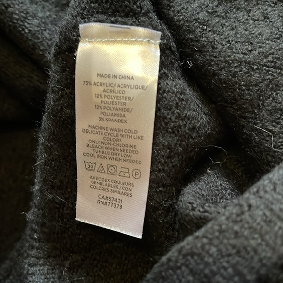 Ann Taylor Cape sweater - Picture 5 of 6